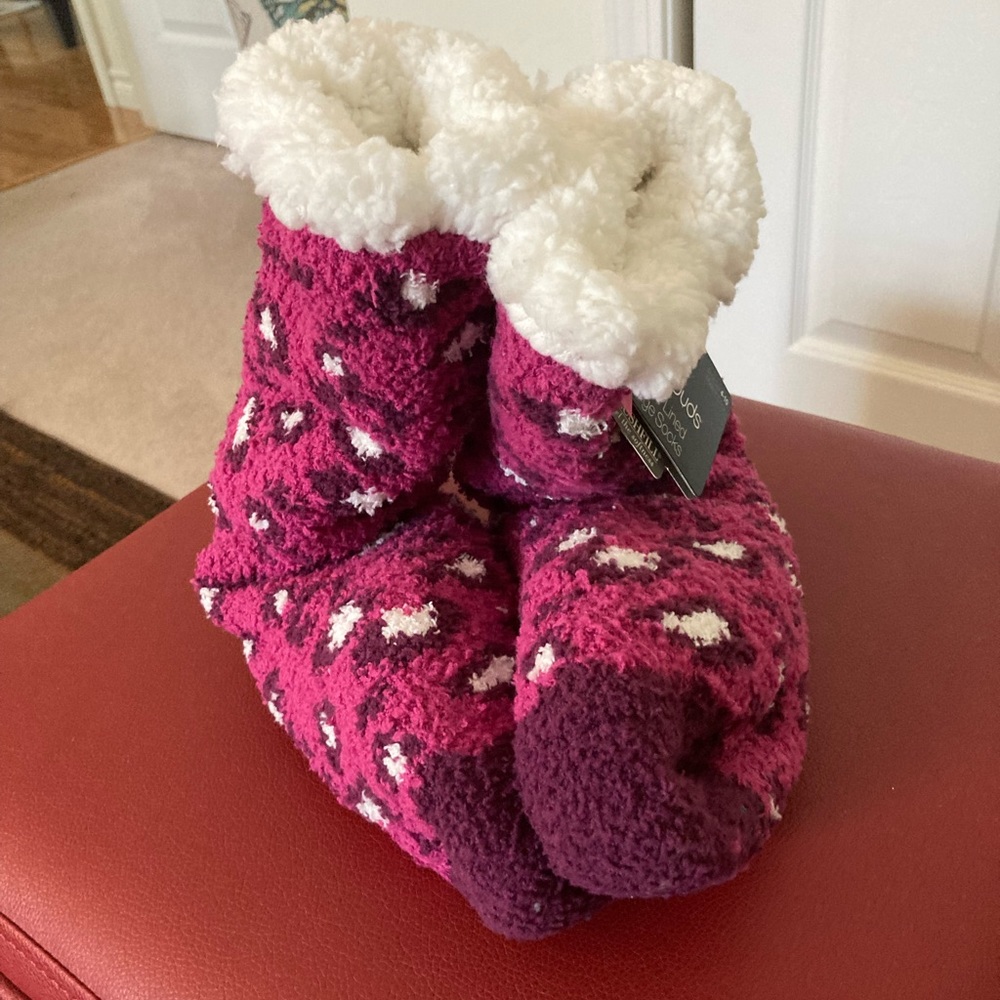 Brand new Cuddl duds lounge socks